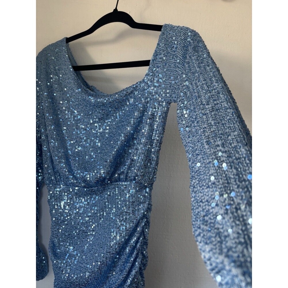 Fashion Nova Club Guestlist Sequin Mini Dress Blue M NWT Winter Formal Cocktail - Picture 4 of 12